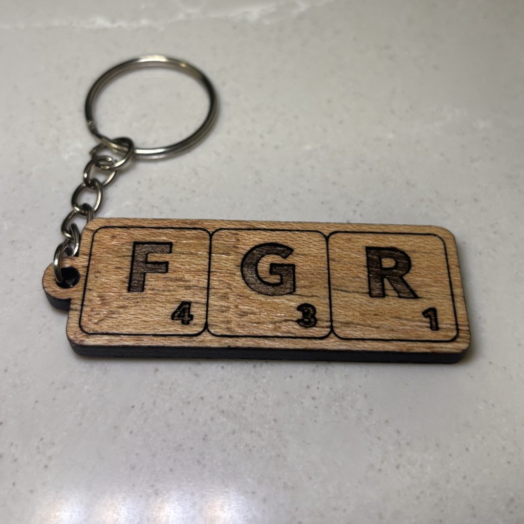 Llavero con letras de Scrabble